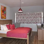 Tündérkert Panzió őrség 4*