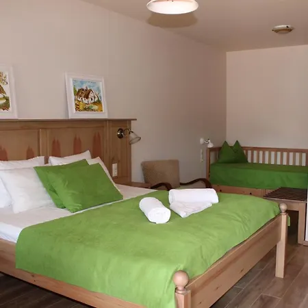 B&B Tuenderkert Panzio Orseg 4*