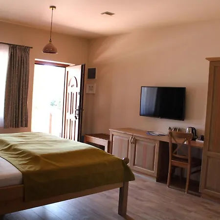 Tuenderkert Panzio Orseg 4* Viszák