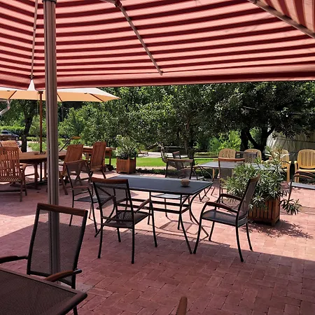 Tuenderkert Panzio Orseg Bed & Breakfast