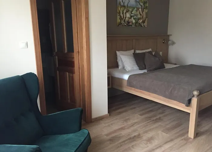 Tuenderkert Panzio Orseg 4* Viszák