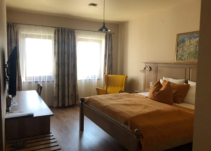 Tuenderkert Panzio Orseg Bed & Breakfast